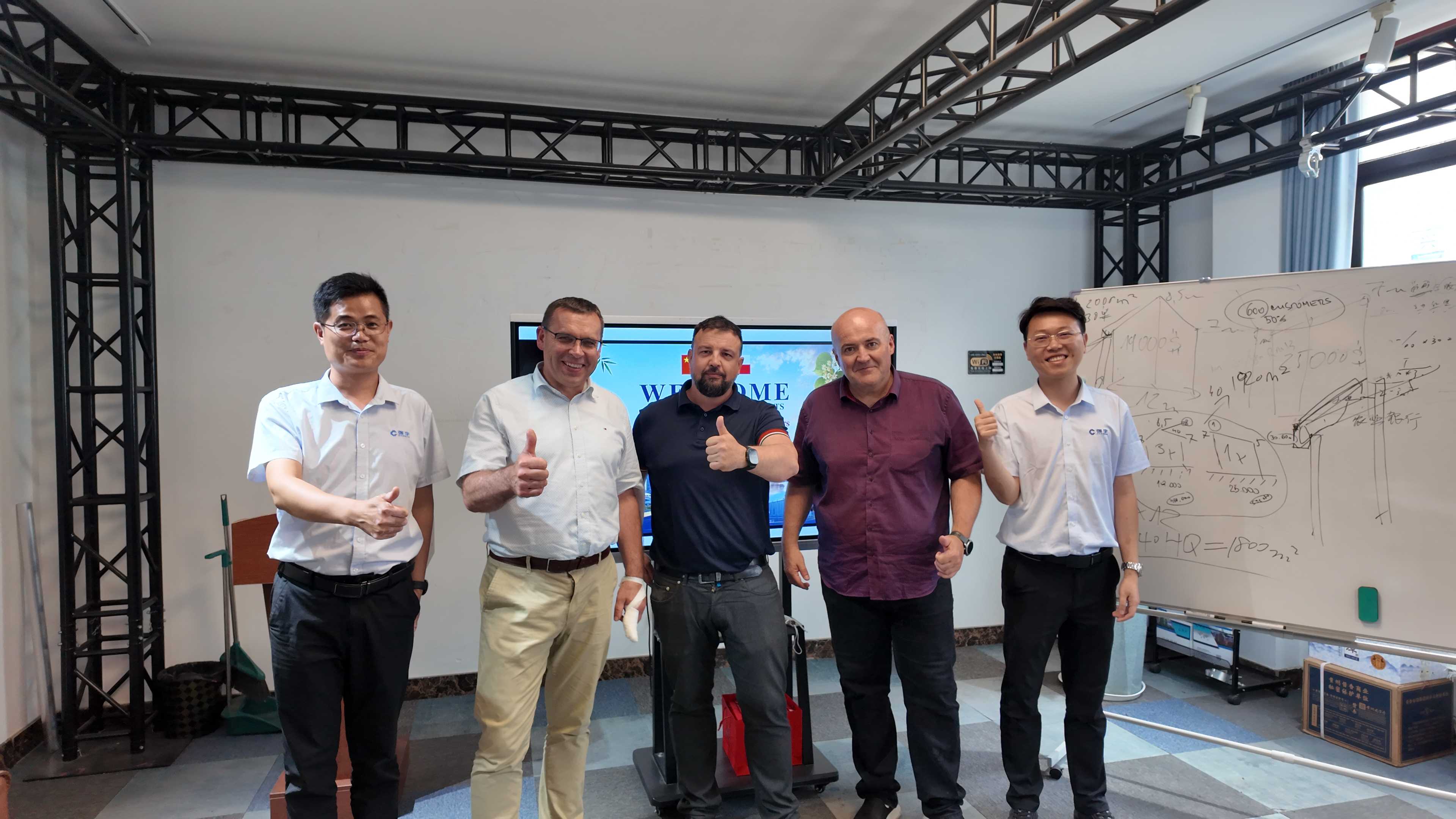 Czech ADW Inspects Changzhou Qiangyu Tent Factory, Reaching Strategic Cooperation Worth 3 Million RMB