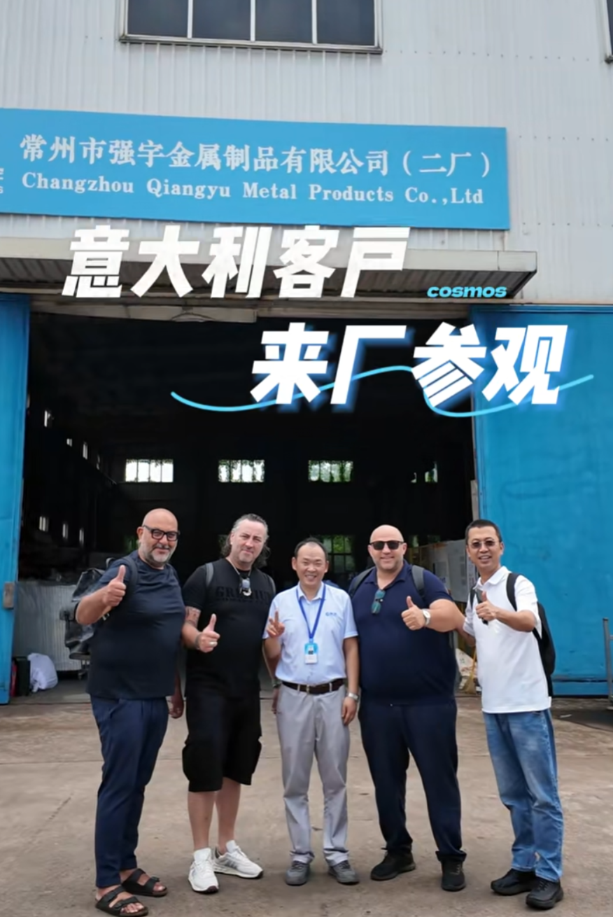 Confianza construida a través de diez mil millas: clientes italianos visitan la fábrica de tiendas de campaña Qiangyu en Changzhou & Seal cooperación a gran escala